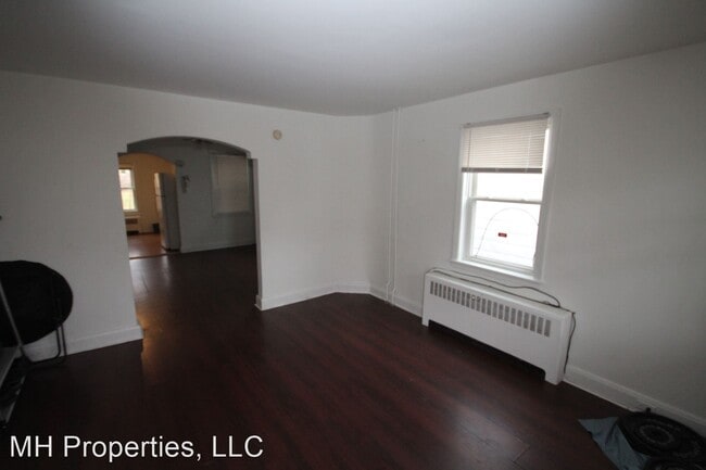 Building Photo - 2 br, 1 bath House - 3138 Strickland Street