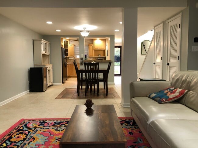Foto del edificio - 5805 Nottoway Ct