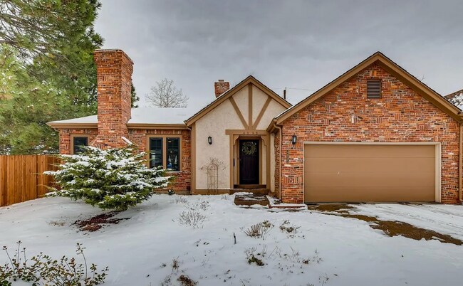 Building Photo - 4695 S Akron St