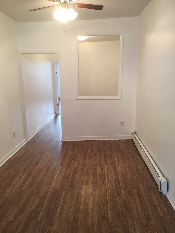 Building Photo - 231 Willow Ave