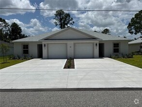 Building Photo - 28 Rainstone Ln