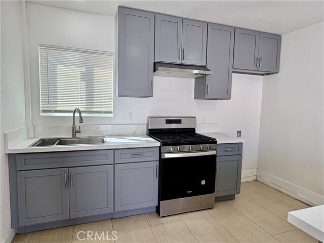 Foto del edificio - 296 N Allen St