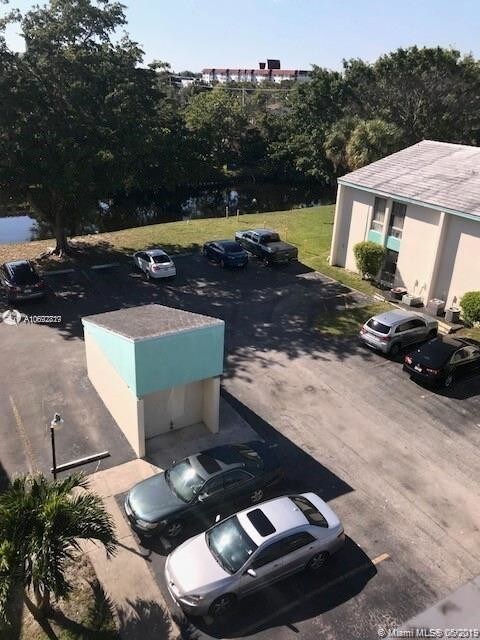 Foto del edificio - 2029 NW 46th Ave