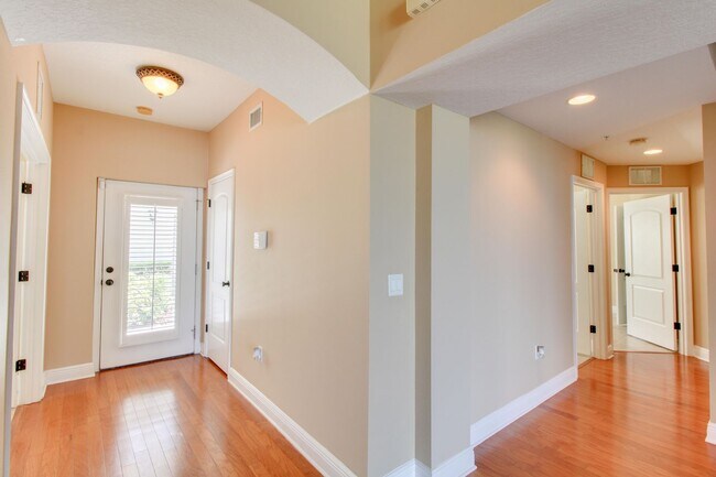 Building Photo - Experience Lakefront Luxury - Stunning Gro...