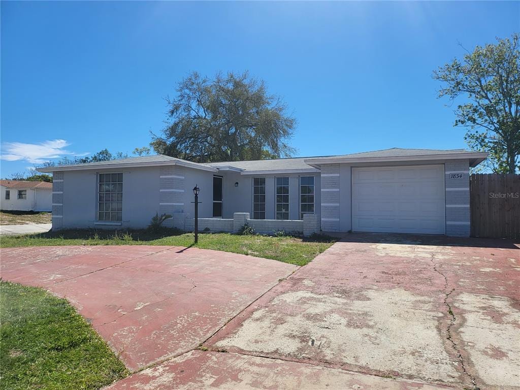 Foto principal - 7834 Birchwood Dr