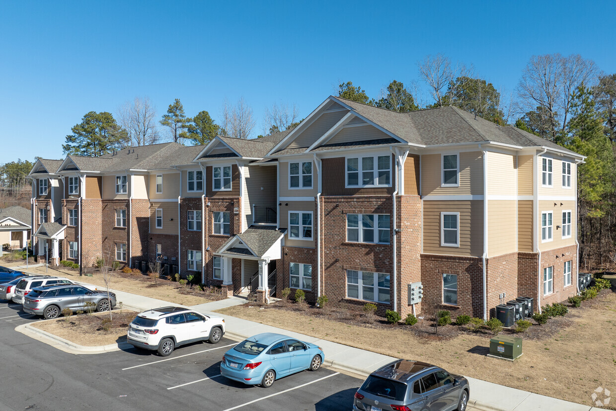 Primary Photo - West Cumberland Apartments