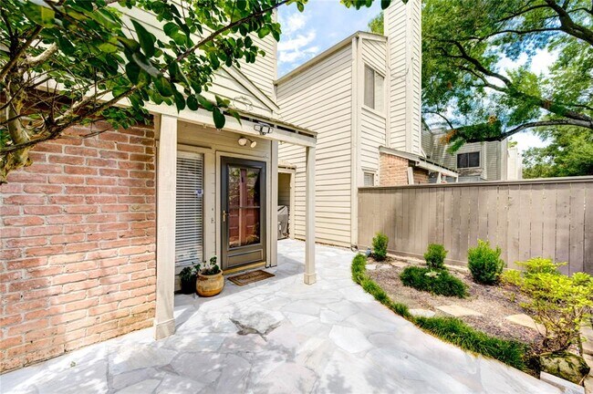 Building Photo - 1572 Prairie Grove Dr