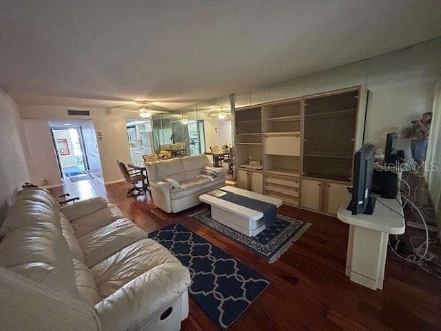 Foto del edificio - 2900 Cove Cay Dr