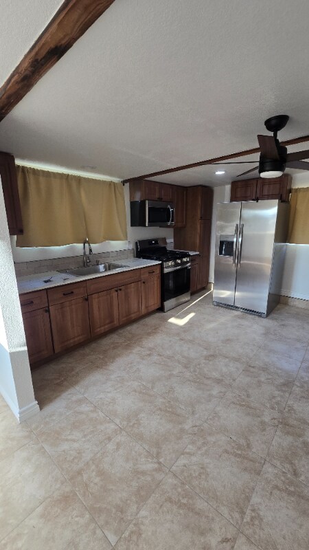 Foto principal - 17016 E Arrow Hwy