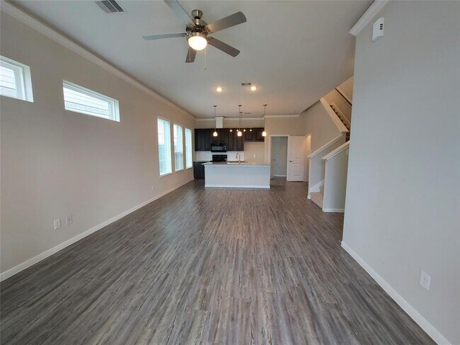 Foto del edificio - 6504 Turner Fields Ln