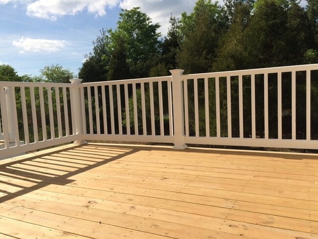 Building Photo - 8275 Heritage Crossing Ct
