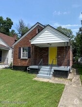 Building Photo - 831 W Whitney Ave