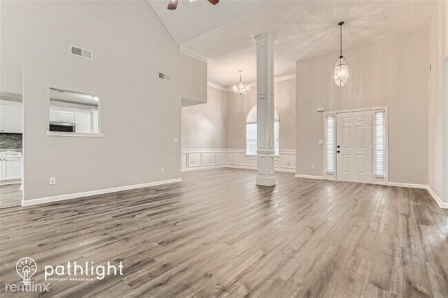 Foto del edificio - 4 br, 3 bath House - 317 Randall Court UNIT