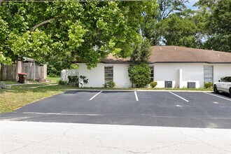 Building Photo - 3025 SE 55 Ave