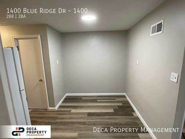 Foto del edificio - 2 Bedroom Duplex