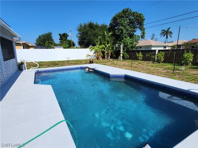 Foto del edificio - 136 SE 19th Ln