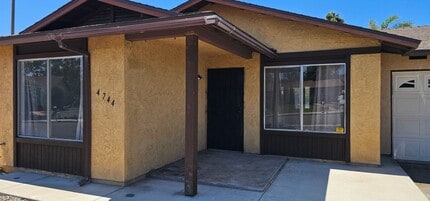 Building Photo - 4744 Westridge Dr