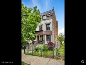 Building Photo - 3524 W Adams St