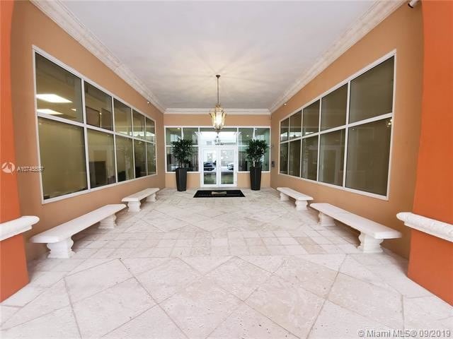 Building Photo - 357  Almeria Ave  1004 Coral Gables FL 33134