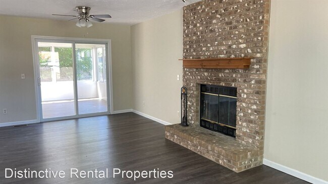 Building Photo - 3 br, 2.5 bath House - 3326 Trafalgar Ct