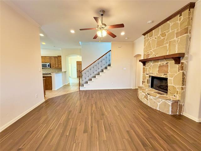 Building Photo - 7105 Handen Dr