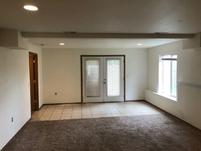 Foto del edificio - Two Bedroom in Mount Vernon