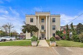 Primary Photo - 721 N State St