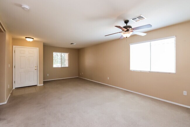 Building Photo - 11298 W Combine Dr