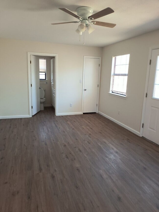 Building Photo - Be the first to live in this newly remodel...