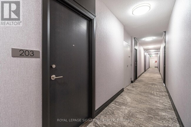 Photo du bâtiment - 3504 Hurontario St