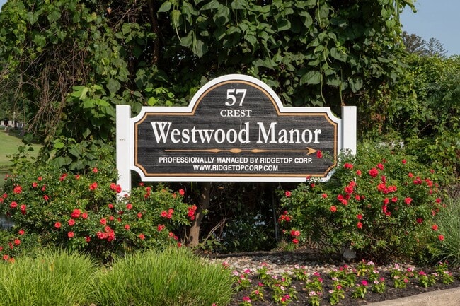 Building Photo - Westwood Manor: In-Unit Washer & Dryer, Cold Water Included, Cat & Dog Friendly, and Walk-In Clos...