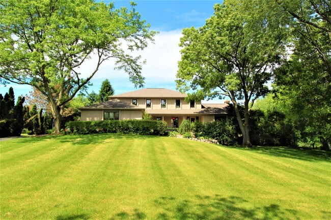 Building Photo - 6119 S Blue Ct