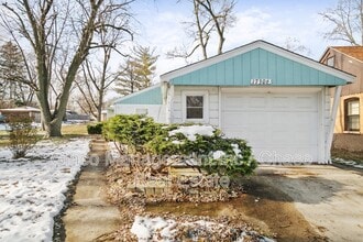 Building Photo - 17306 Holmes Ave