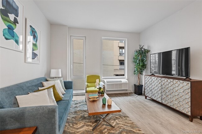 Building Photo - 40 Westchester Pl