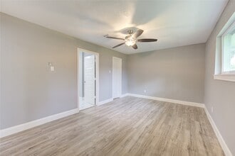 Building Photo - 12215 Monticeto Ln