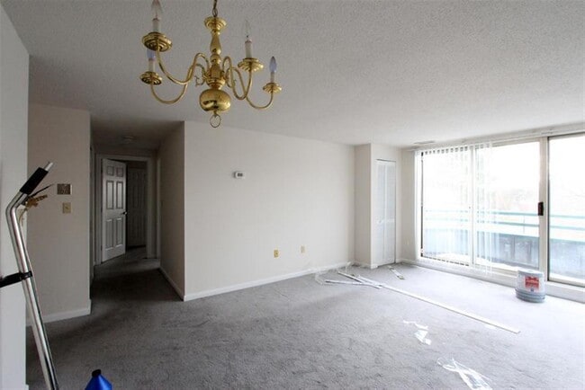 Building Photo - 155 Beacon St