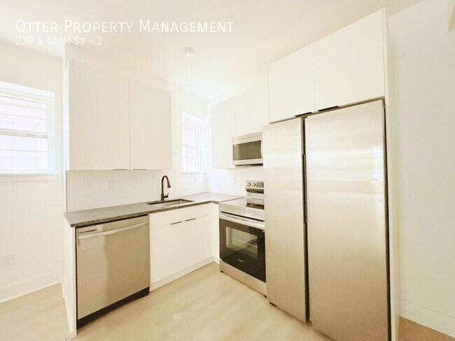 Building Photo - 230 S 46th St