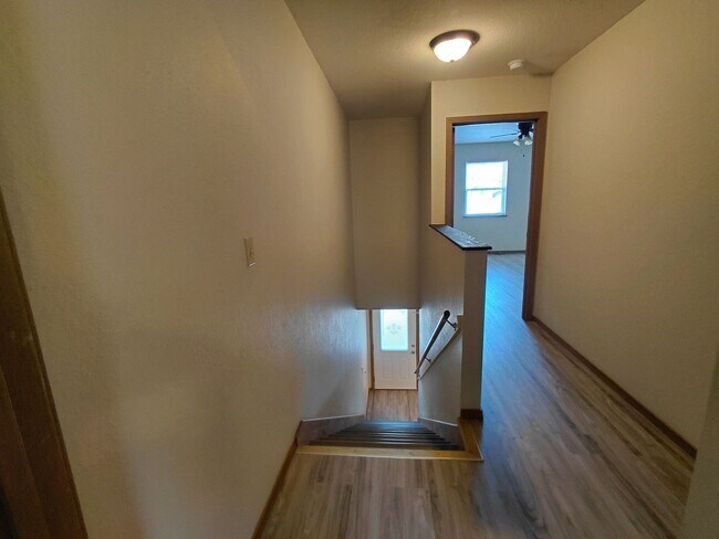 Foto del edificio - 24910 Scenic Dr