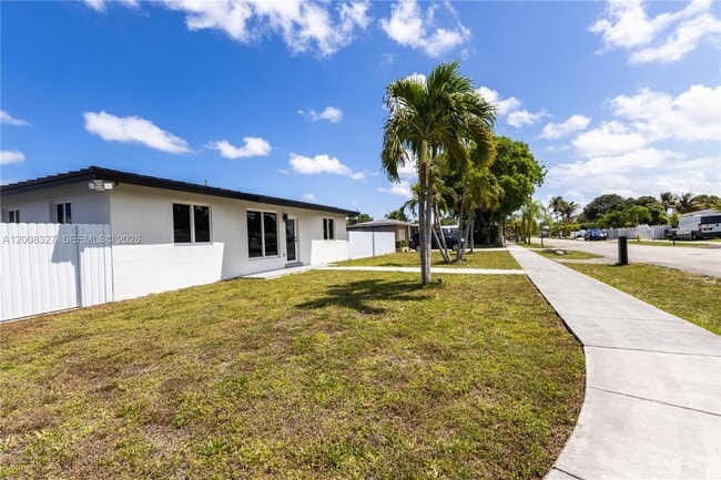 Foto del edificio - 3001 SW 35th Ave