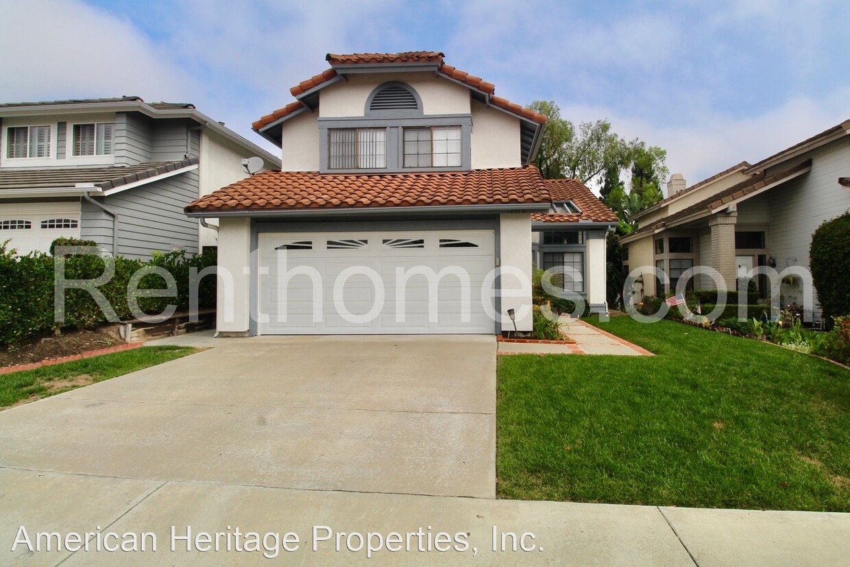 3 br, 2.5 bath House 12650 Portada Place House for Rent in San