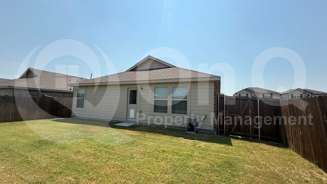 Building Photo - 14017 Ilderton St