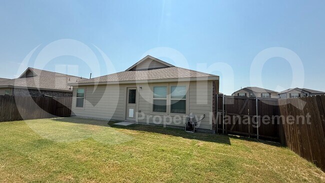 Foto del edificio - 14017 Ilderton St