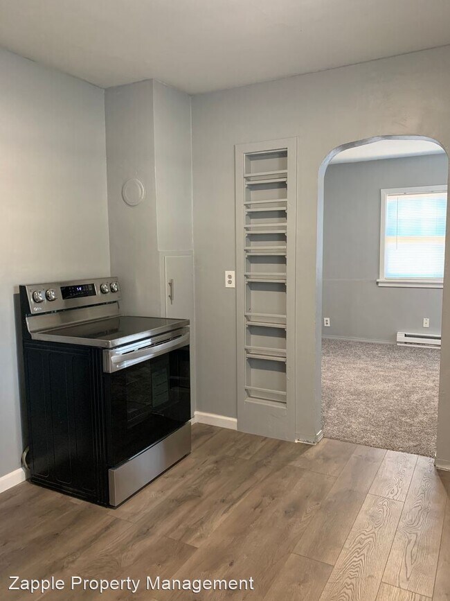 Foto del edificio - 2 br, 1 bath House - 303 Chestnut