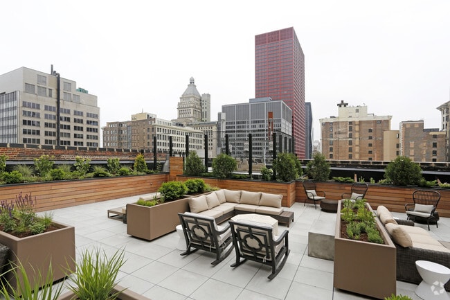 Roof Deck - The Alfred Apartments