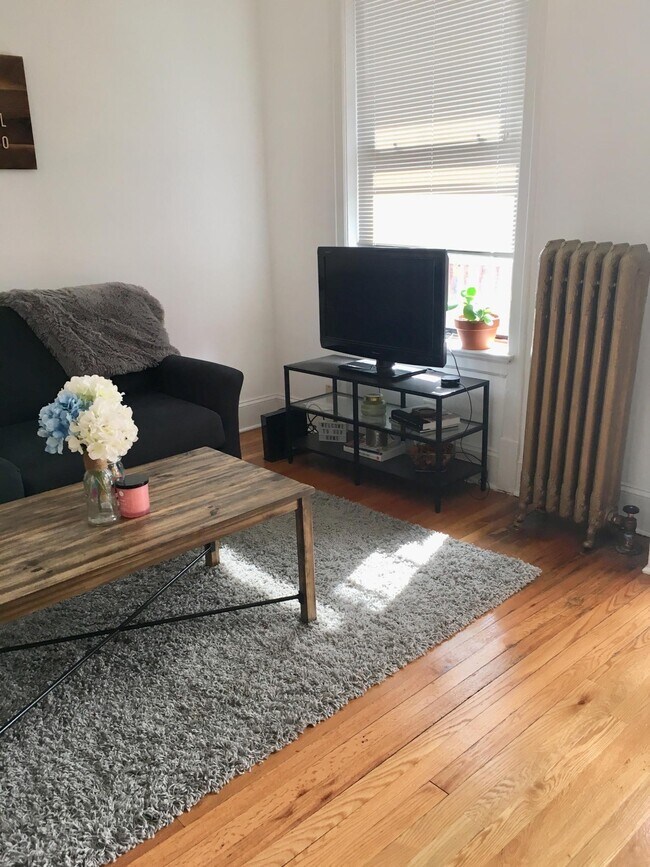 Foto del edificio - 1916 N Lincoln Park W