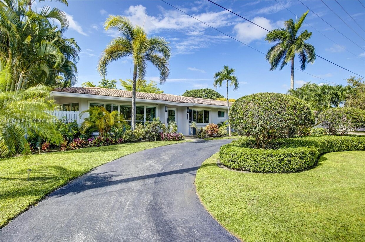 2615 NE 26th St, Fort Lauderdale, FL 33305 House Rental in Fort