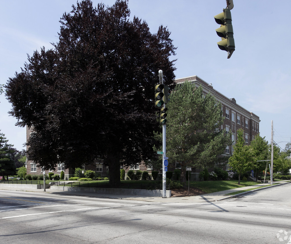 Building Photo - Stephens Hall Apartments