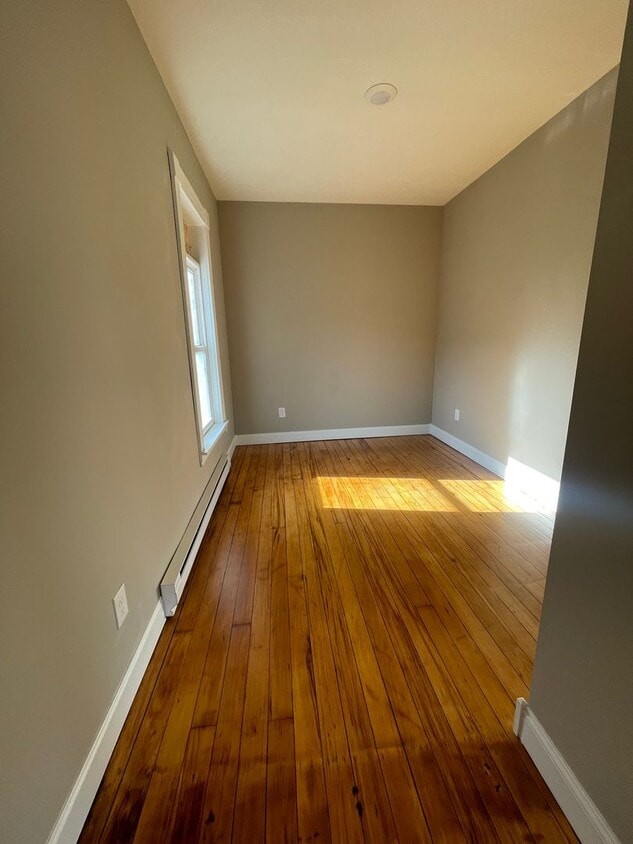 Building Photo - Brand New 1 Bedroom Apartment