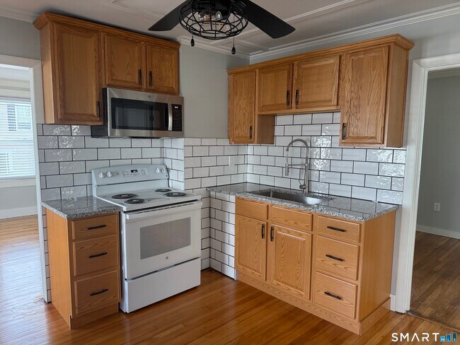 Foto del edificio - 159 Hickory St