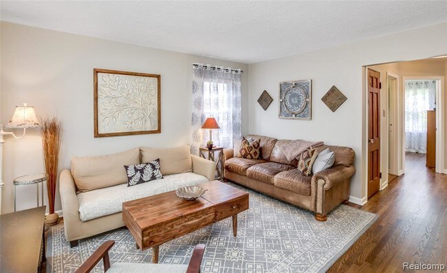 Foto del edificio - 3308 Normandy Rd